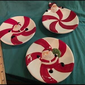 Ganz Santa Claus Peppermint Ceramic Christmas Centerpiece Plates Set of 3
